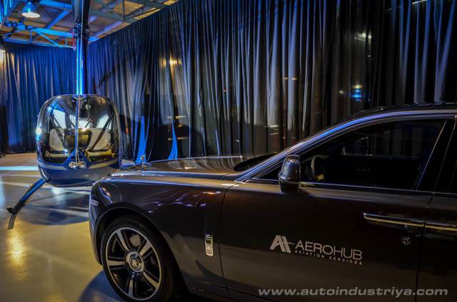 The Rolls Royce Ghost Series II and the Robinson R44