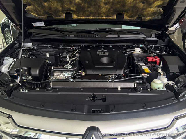 2016 Mitsubishi Montero Sport Engine