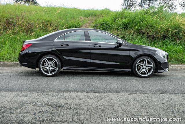 Mercedes-Benz CLA250