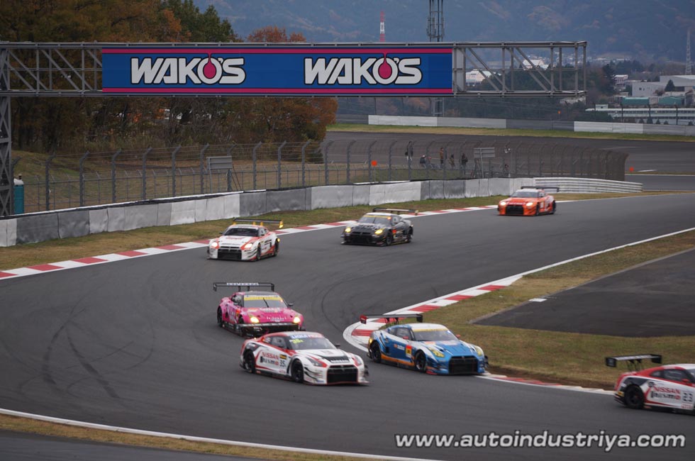 Circuit Safari with Super GT cars