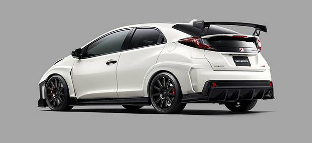 Rear quarter view of the Honda Civic Mugen Type-R