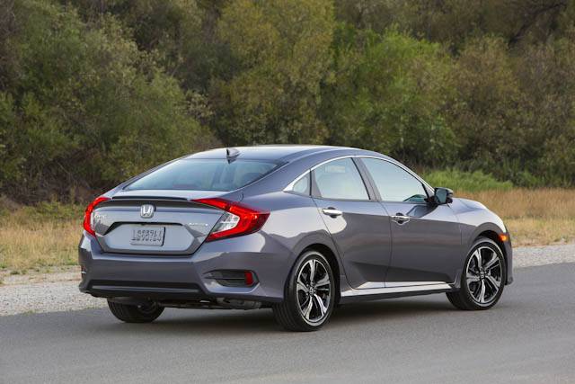 Honda Civic wins 2016 NACOTY