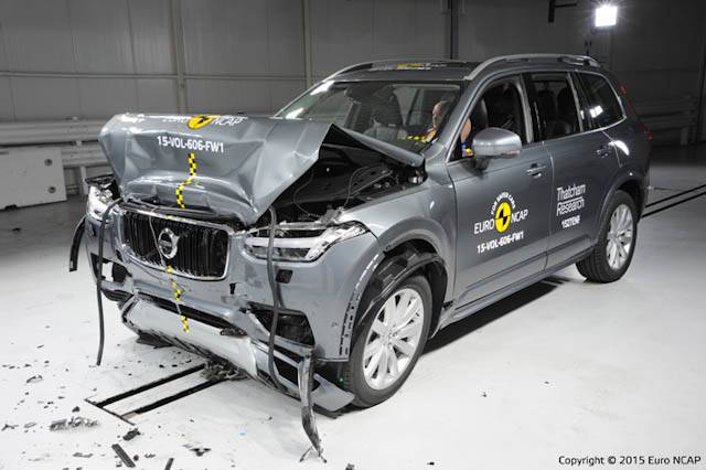 Volvo XC90 full front test