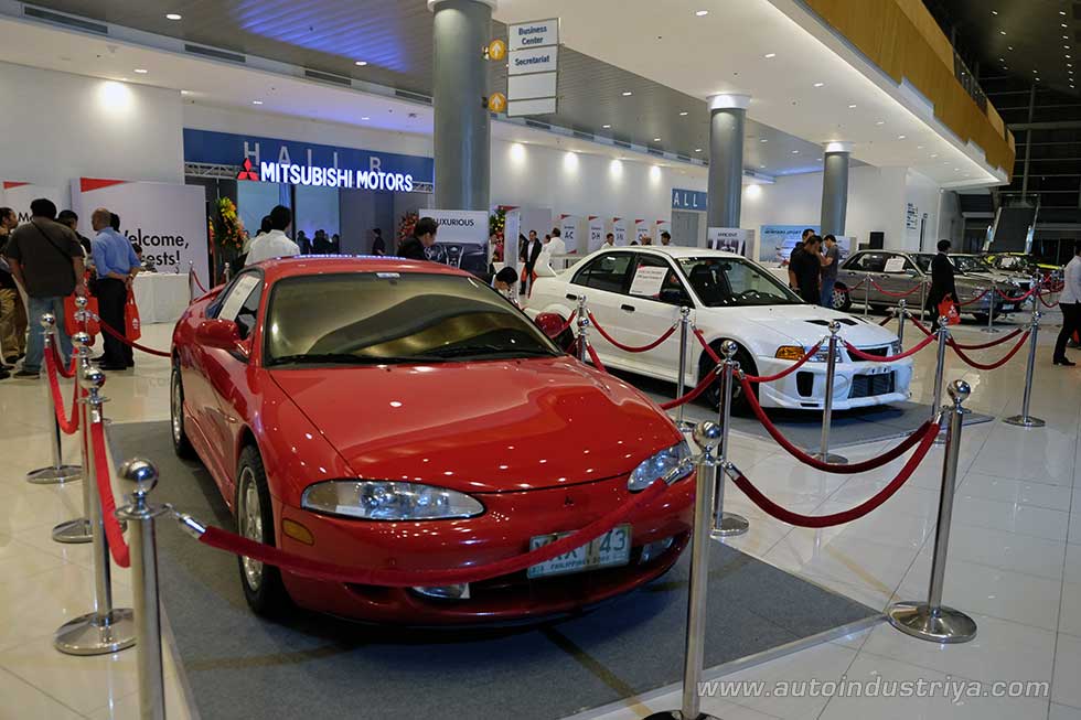 Mitsubishi car display