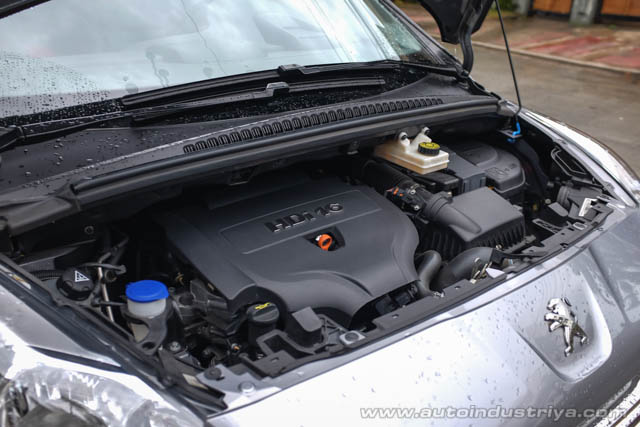2015 Peugeot 5008 engine