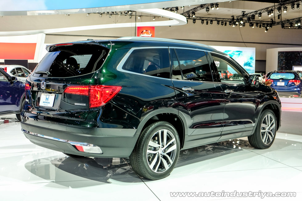 Honda Pilot rear