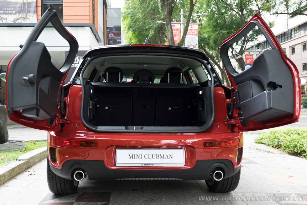 2016 Mini Clubman rear