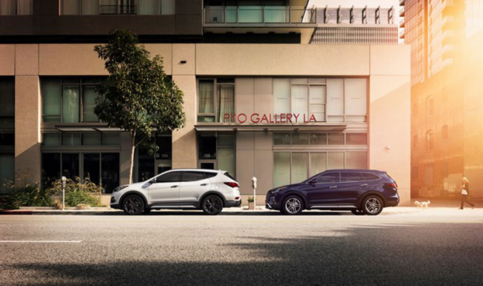 Two 2017 Hyundai Santa Fes