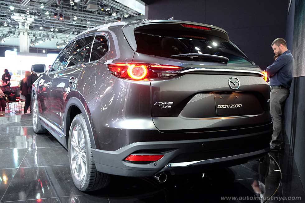 Mazda CX-9 rear quarter at LA Auto Show 2015