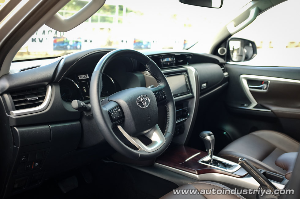 Toyota Fortuner driver's side