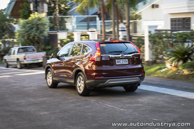 Rear of the CR-V 2.4 SX