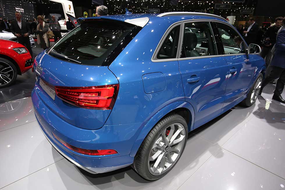 Audi RS Q3 performance