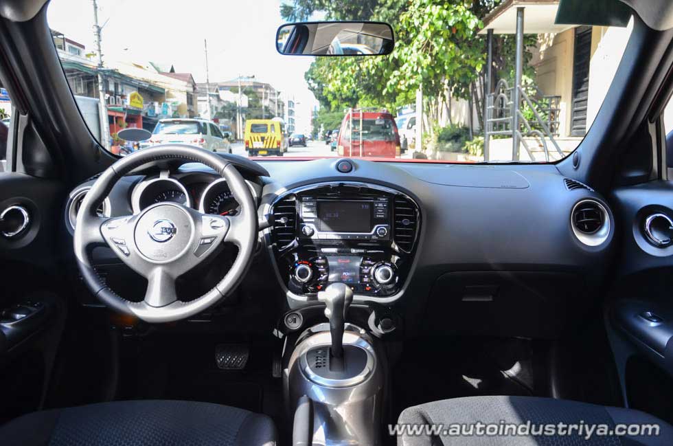 Nissan Juke interior