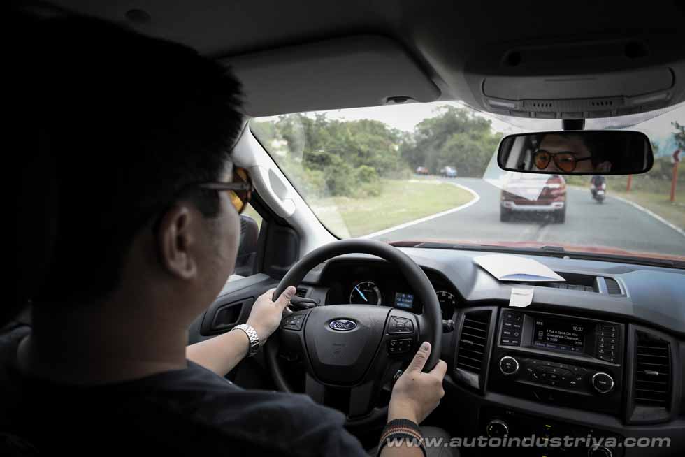 Crusing along mountain roads with the Ford Everest