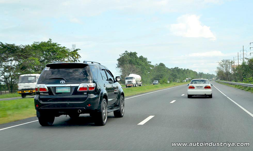Left lane is for overtaking, as seen here