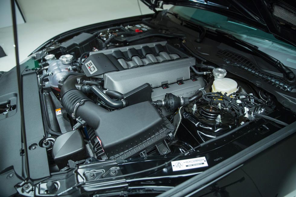 The 5.0-liter Coyote V8 of the Shelby Mustang GT-H