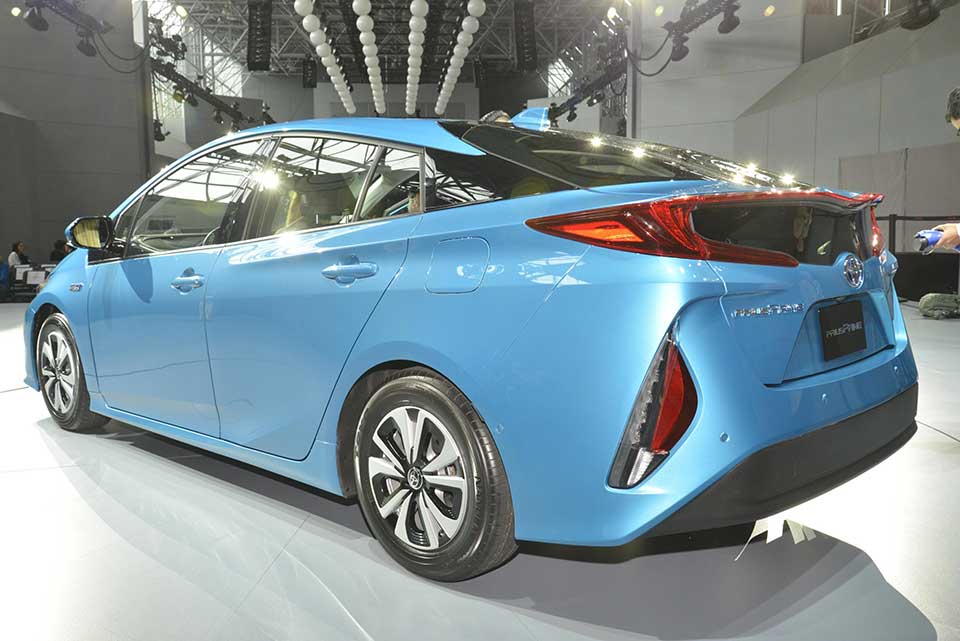 Toyota Prius Prime rear quarter