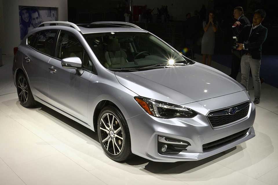 Subaru Impreza Hatchback front quarter