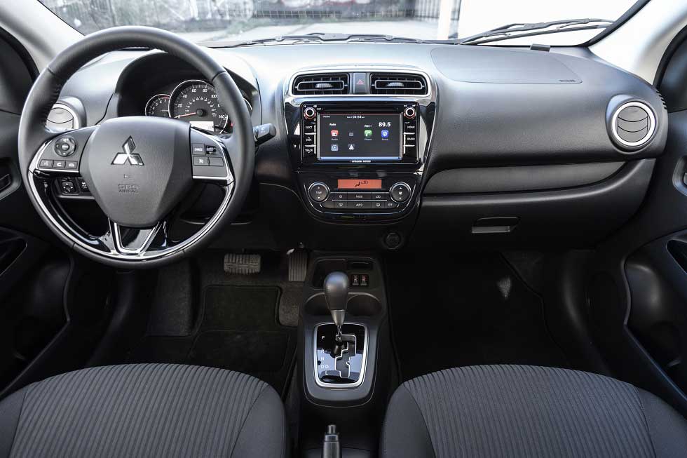 Inside the 2017 Mitsubishi Mirage G4