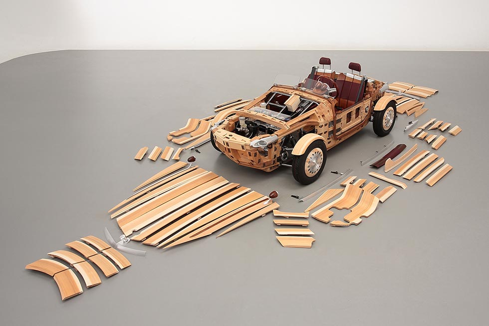The replacable body panels on the Setsuna concept