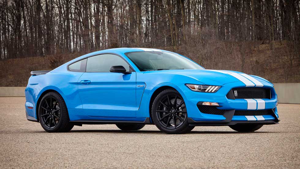 Lightning Blue on the Shelby Mustang GT350