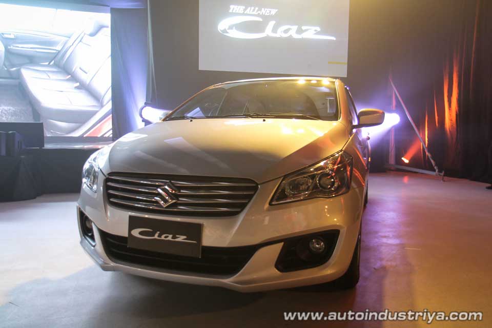 The 2016 Suzuki Ciaz's front fascia