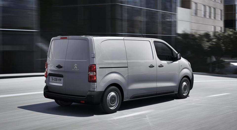 Rear quarter of the 2016 Peugeot Expert