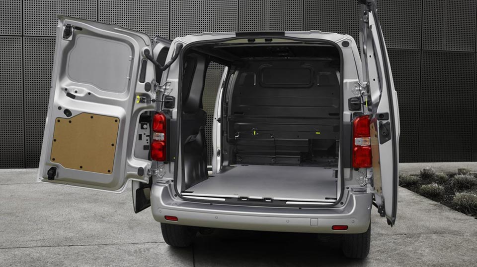 The vast cargo area of the 2016 Peugeot Expert