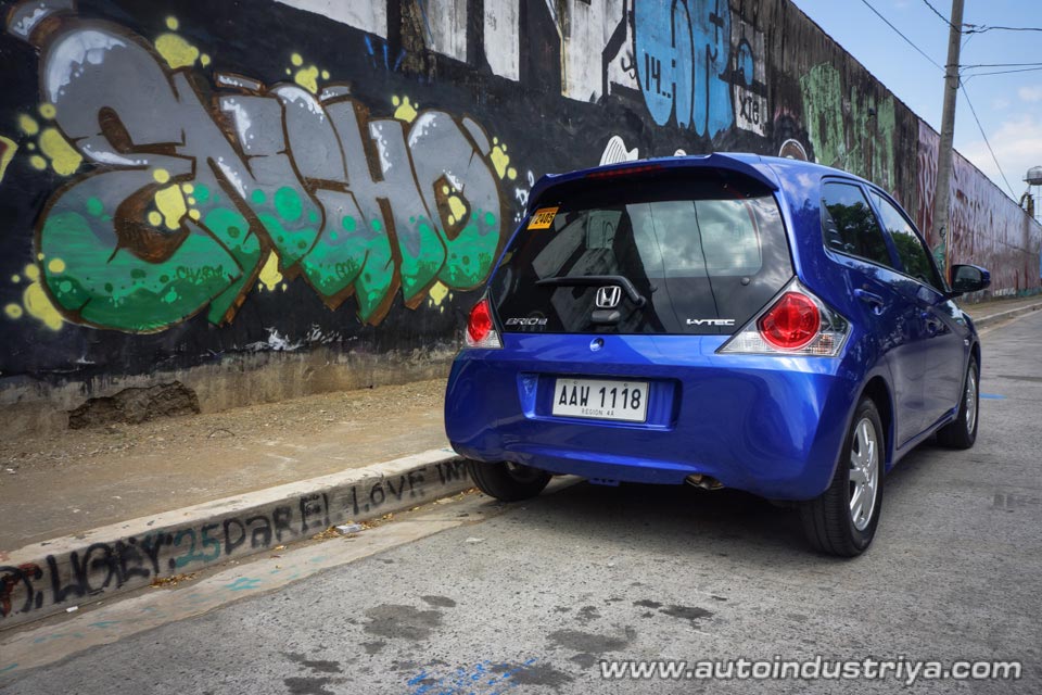 Rear quarter of the 2016 Honda Brio V