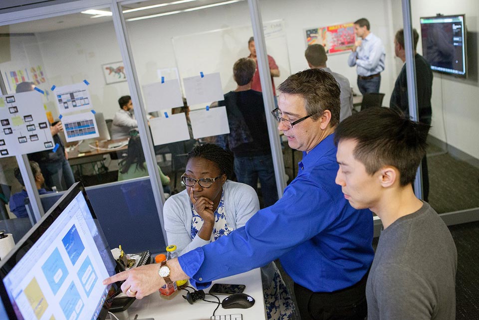 Ford and Pivotal engineers working together