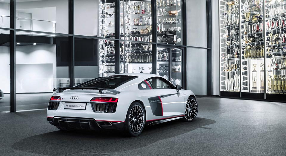 Rear quarter of the special edition Audi R8