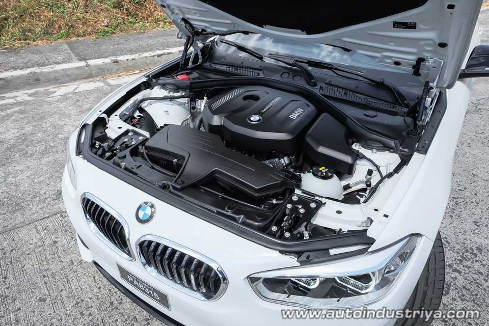 BMW 118i engine