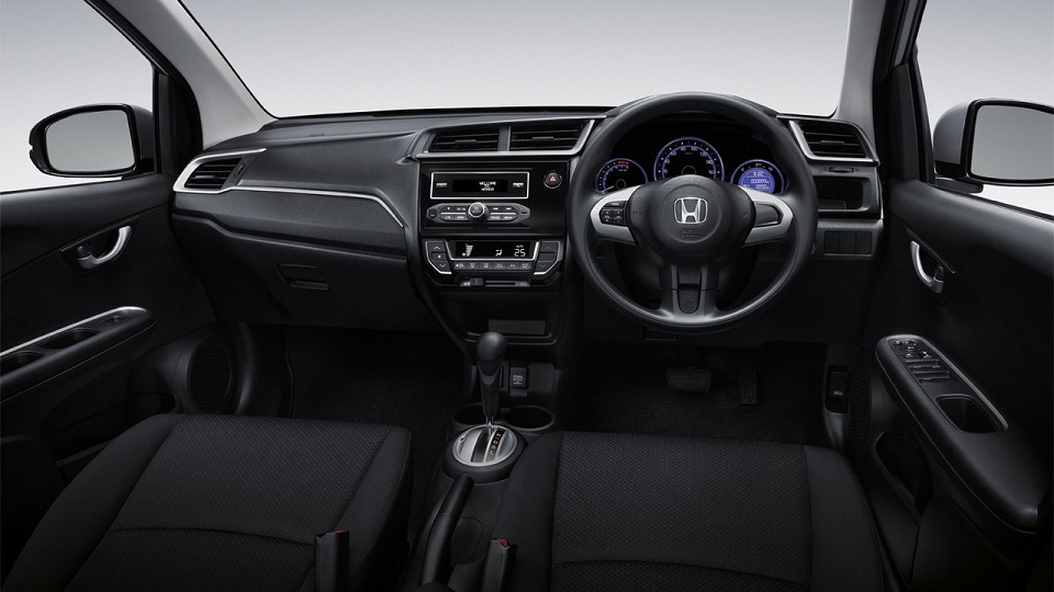 Inside the 2016 Honda Brio Amaze