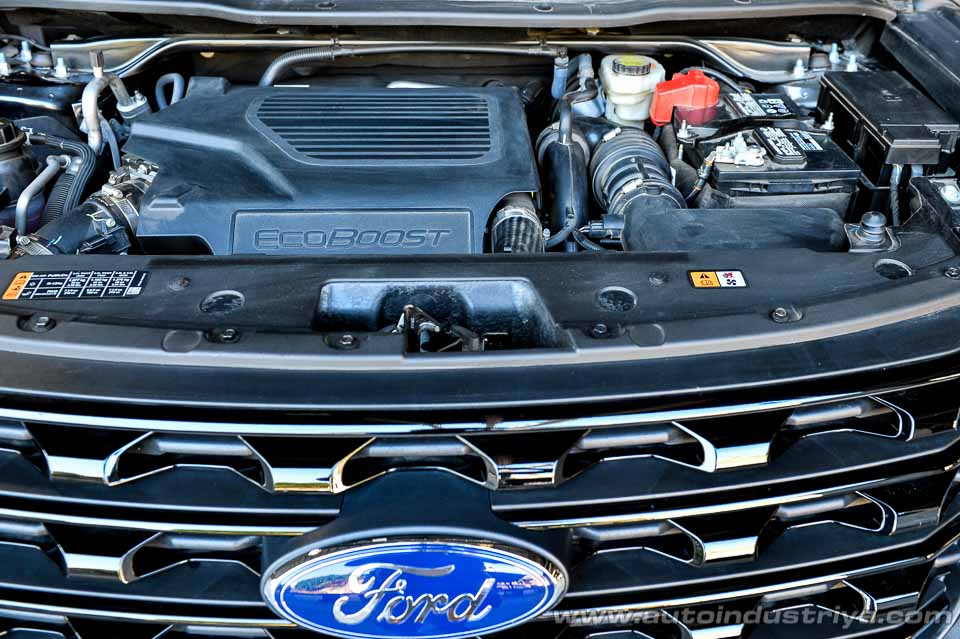 2016 Ford Explorer Sport engine