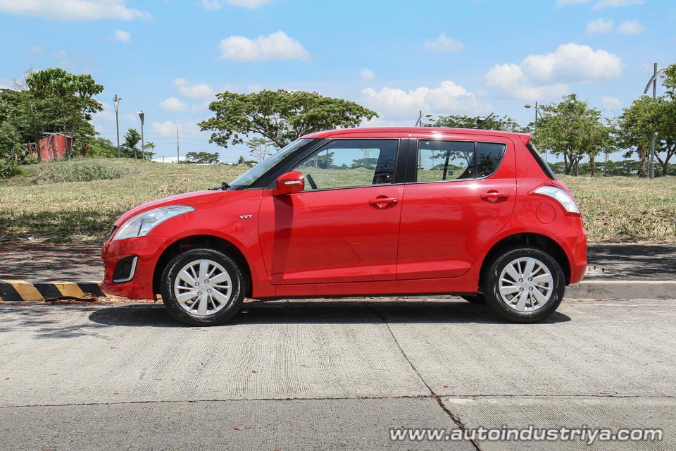 Side profile of the 2016 Suzuki Swift 1.2