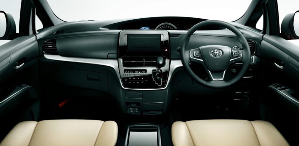 The dashboard of the 2016 Toyota Previa