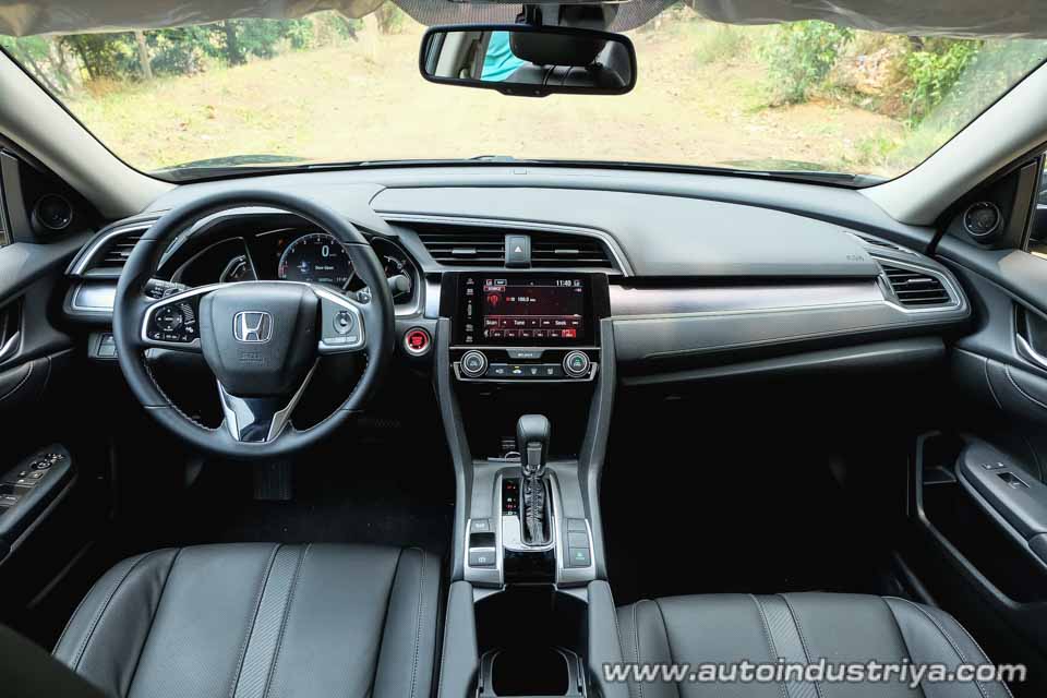 2016 Honda Civic dash