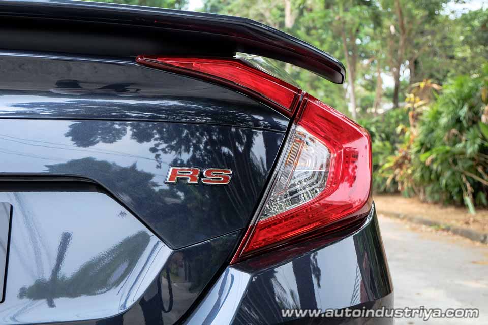 2016 Honda Civic RS badge