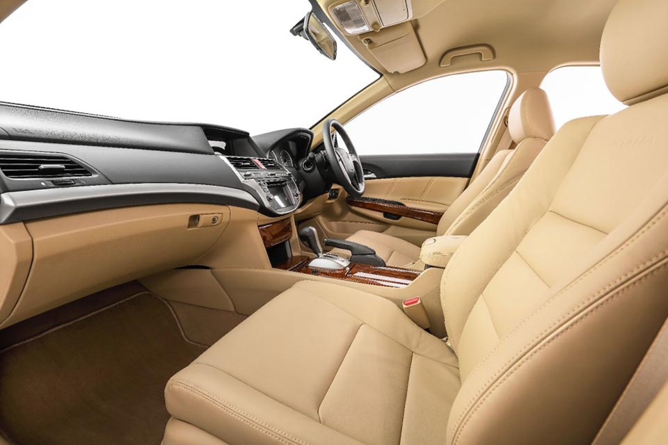 Aboard the 2016 Proton Perdana 