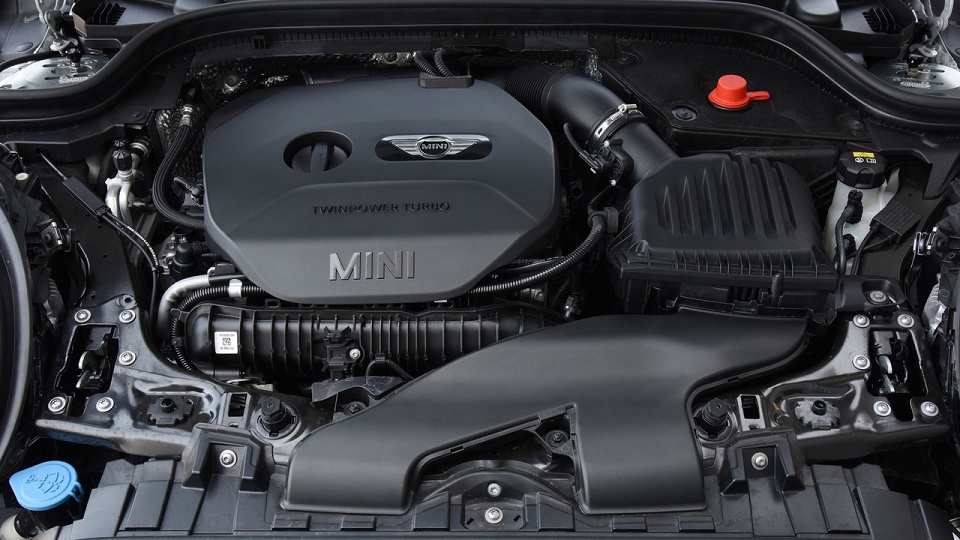 The 2.0-liter TwinPower Turbo inline-four