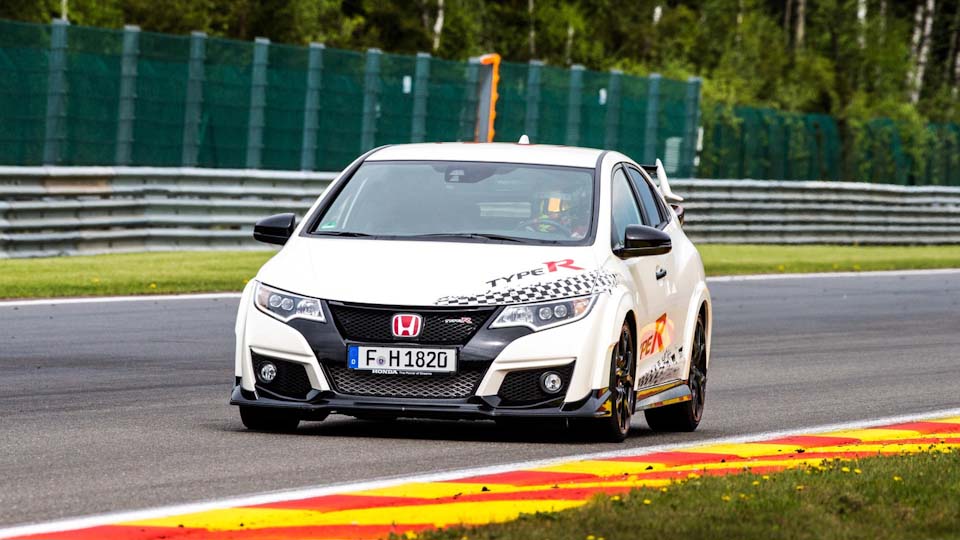 Honda Civic Type R takes on Spa-Francorchamps