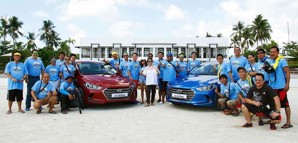 Hyundai Elantra Drive group pic