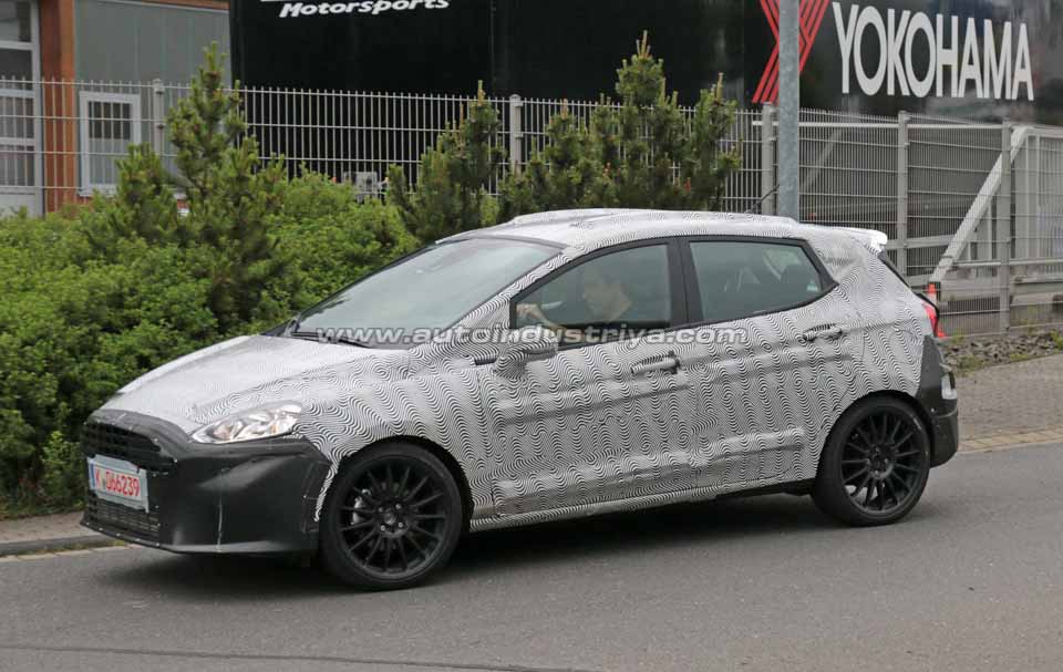 Front quarter view of the alleged 2018 Ford Fiesta ST