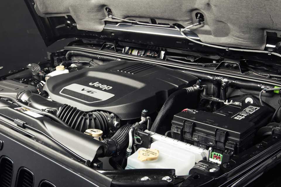 Jeep Wrangler engine