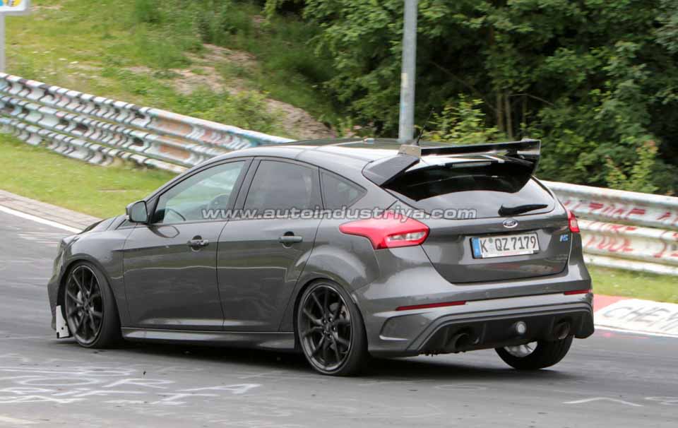 Rear quarter of the Ford Focus RS500 prototype