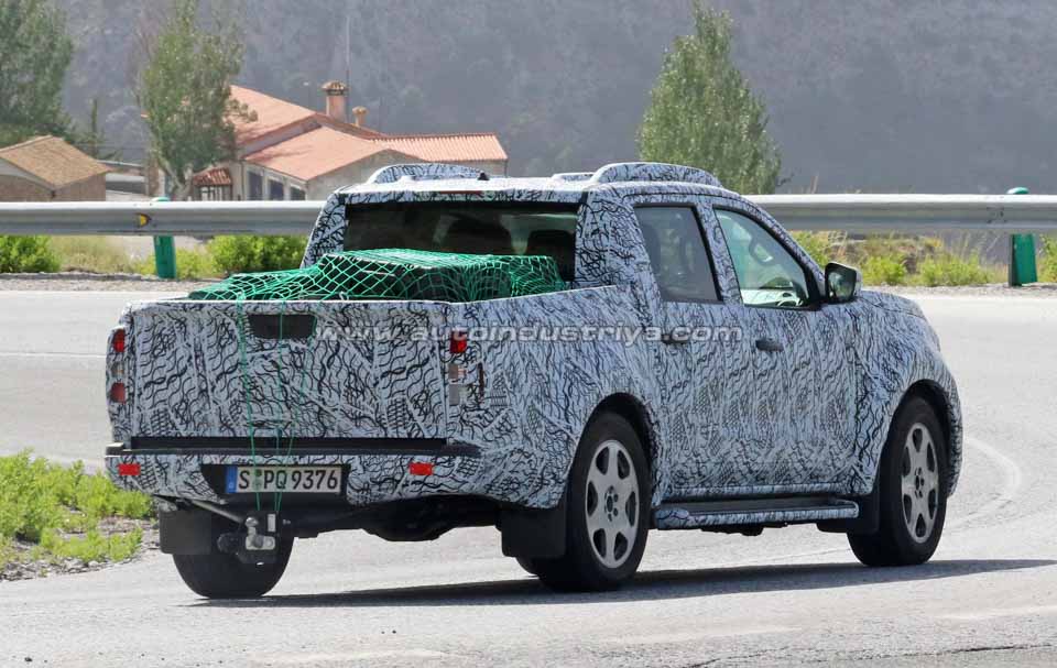 Rear quarter of the Mercedes-Benz GLT pickup
