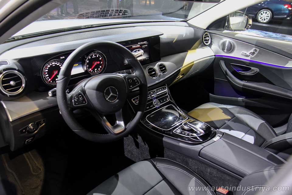2017 Mercedes-Benz E-Class interior