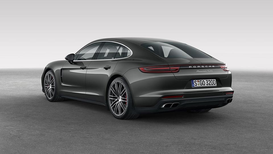 Rear quarter of the 2017 Porsche Panamera Turbo