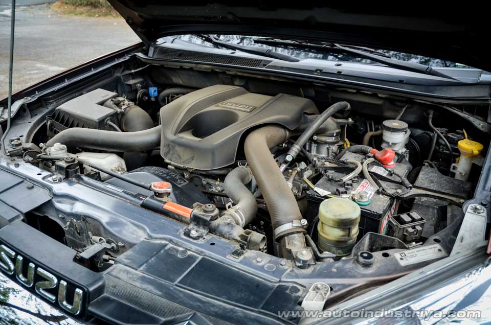 2016 Isuzu Mu-X engine