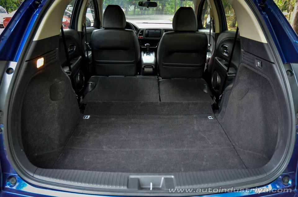 Honda HR-V Mugen cargo area